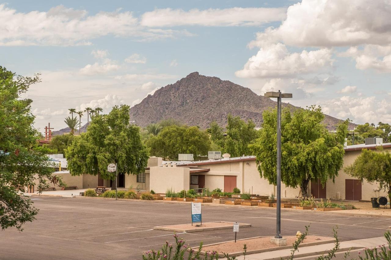 Frontdesk Old Town Apts Scottsdale Apartment Exterior foto