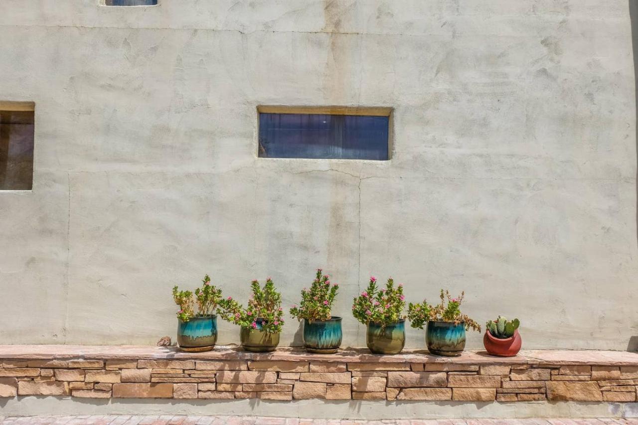 Frontdesk Old Town Apts Scottsdale Apartment Exterior foto